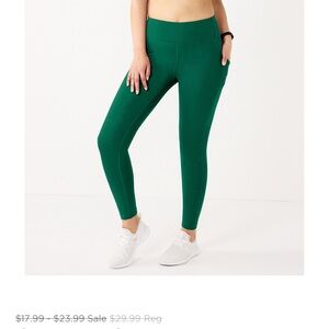 Green High-Waisted Leggings